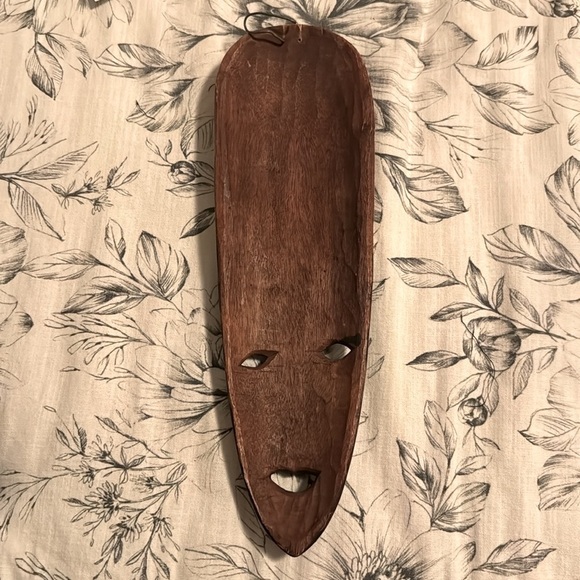 NWOT Bundle TWO Home Decor African Wooden Masks - Picture 2 of 6